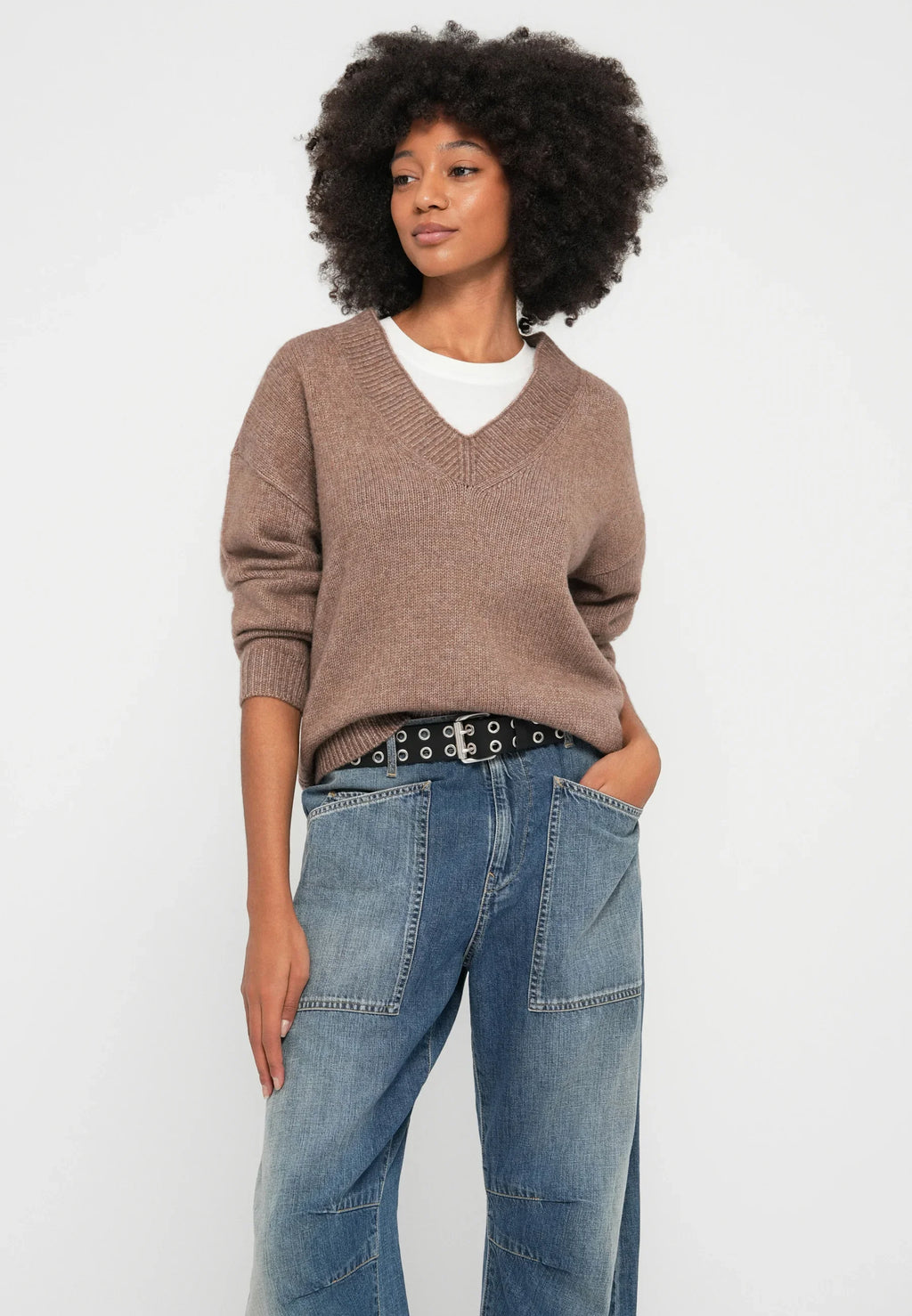 Aria - Women's soft knit V-neck sweater